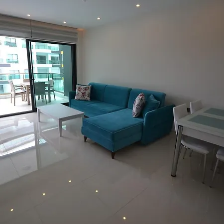 Konak Seaside Apartment *