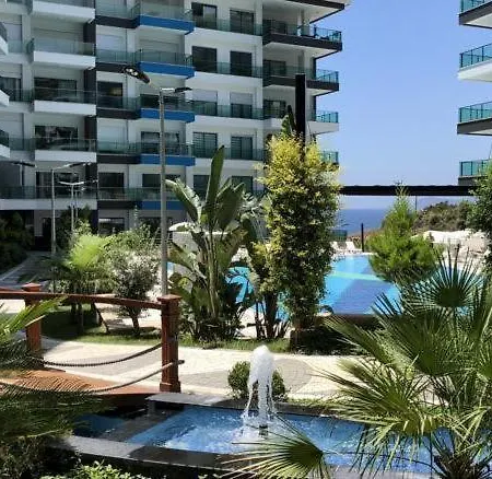 Konak Seaside Apartment *